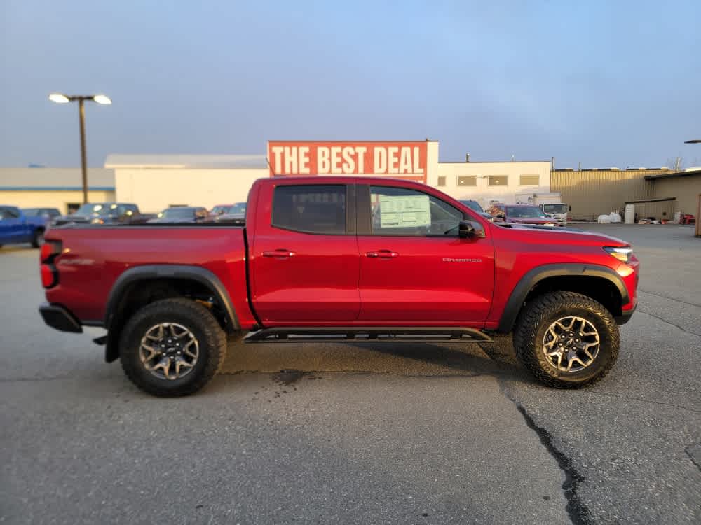 Thumbnail: 2026 Chevrolet Colorado - 6