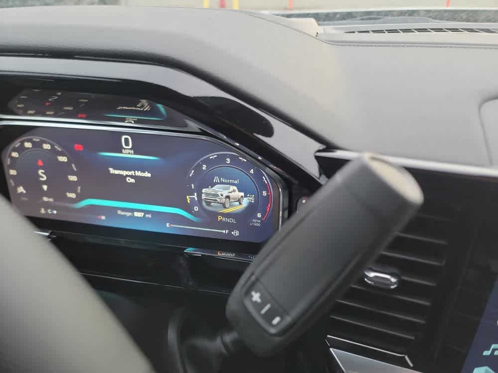 Thumbnail: 2026 Chevrolet Silverado 3500 - 15