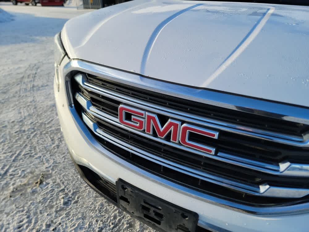 Thumbnail: 2020 GMC Terrain - 23