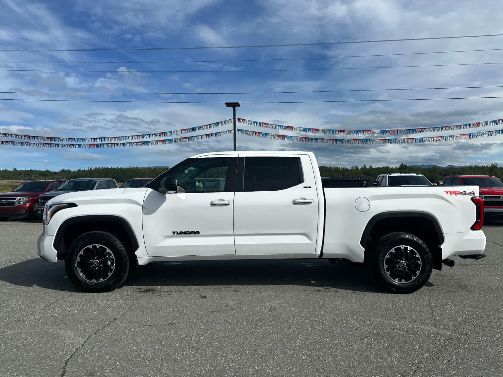 2024 Toyota Tundra SR5 photo 4
