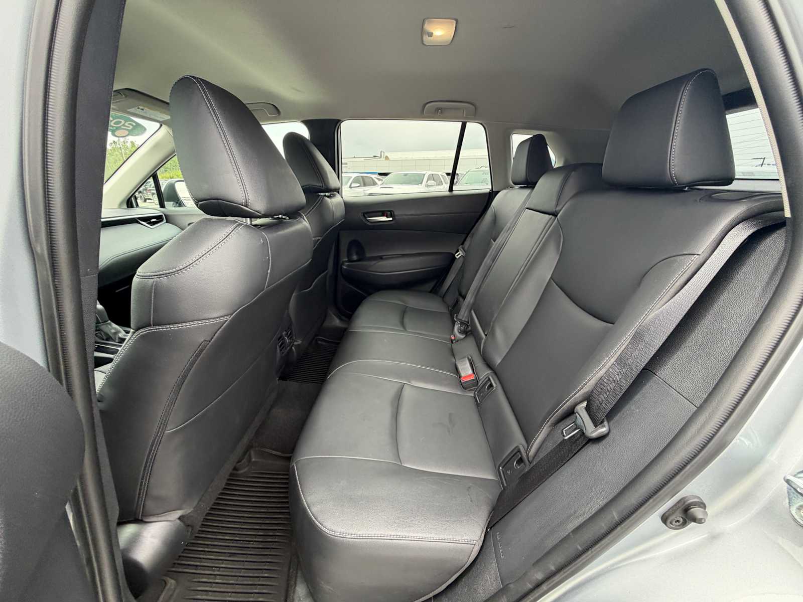 2024 Toyota Corolla Cross XLE - Photo 21