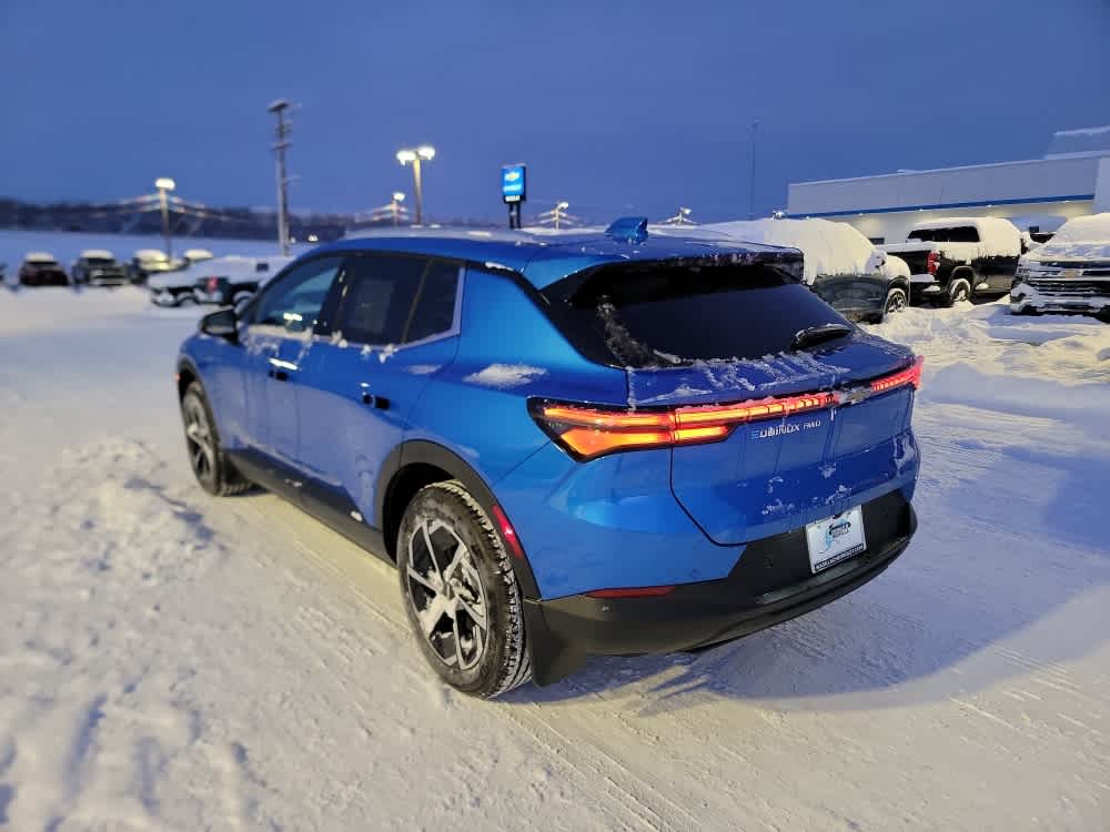 Thumbnail: 2026 Chevrolet Equinox - 3