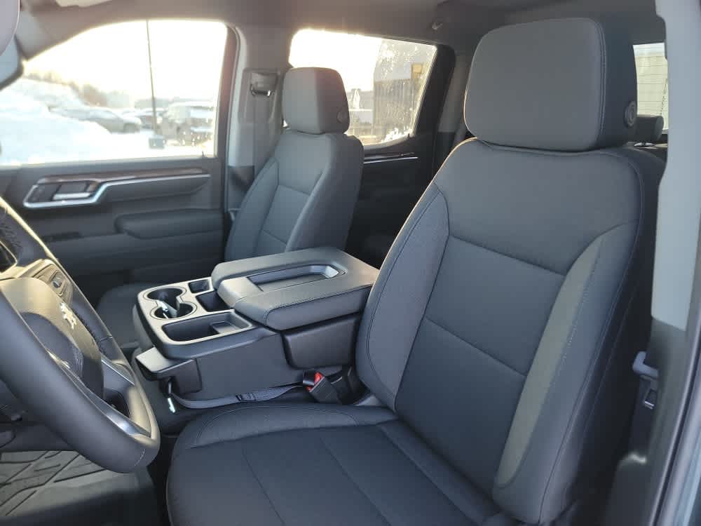 Thumbnail: 2026 Chevrolet Silverado 1500 - 12