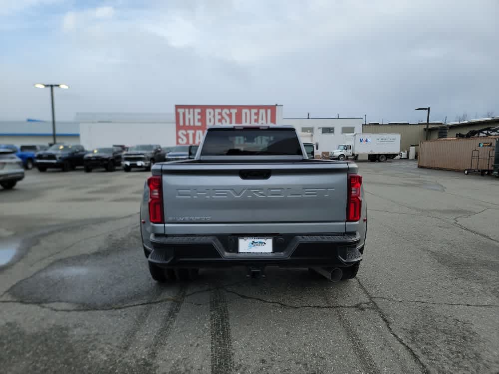 Thumbnail: 2026 Chevrolet Silverado 3500 - 4