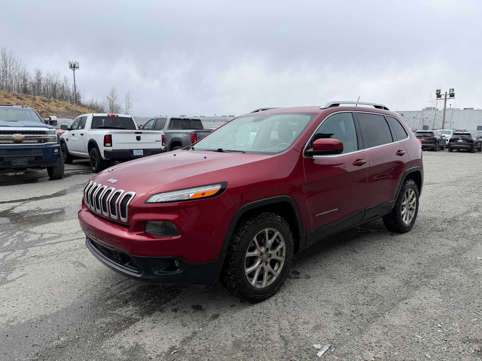 Thumbnail: 2015 Jeep Cherokee - 3