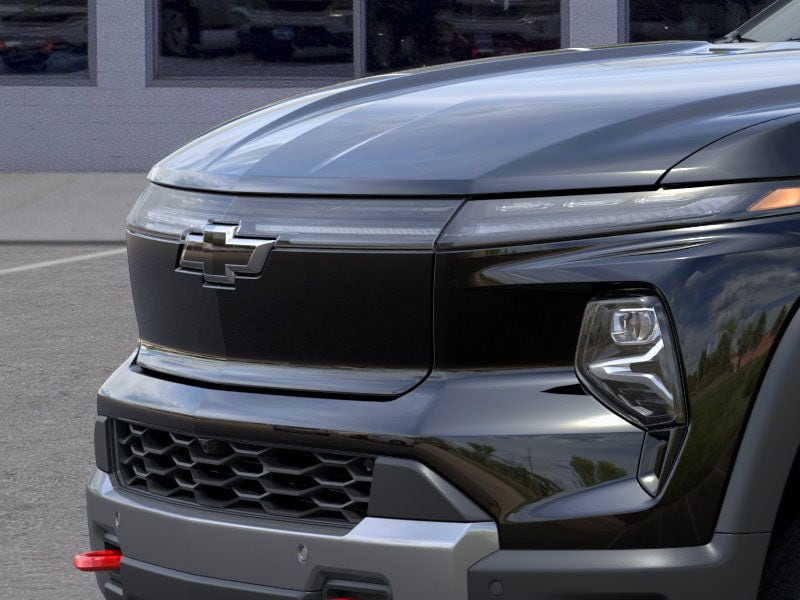 Thumbnail: 2026 Chevrolet Silverado EV - 13