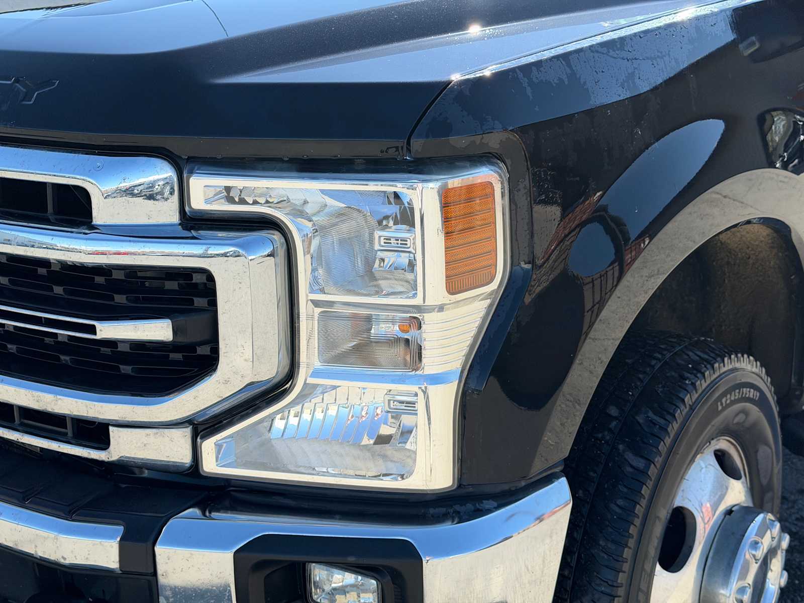 Thumbnail: 2020 Ford F-350 - 13