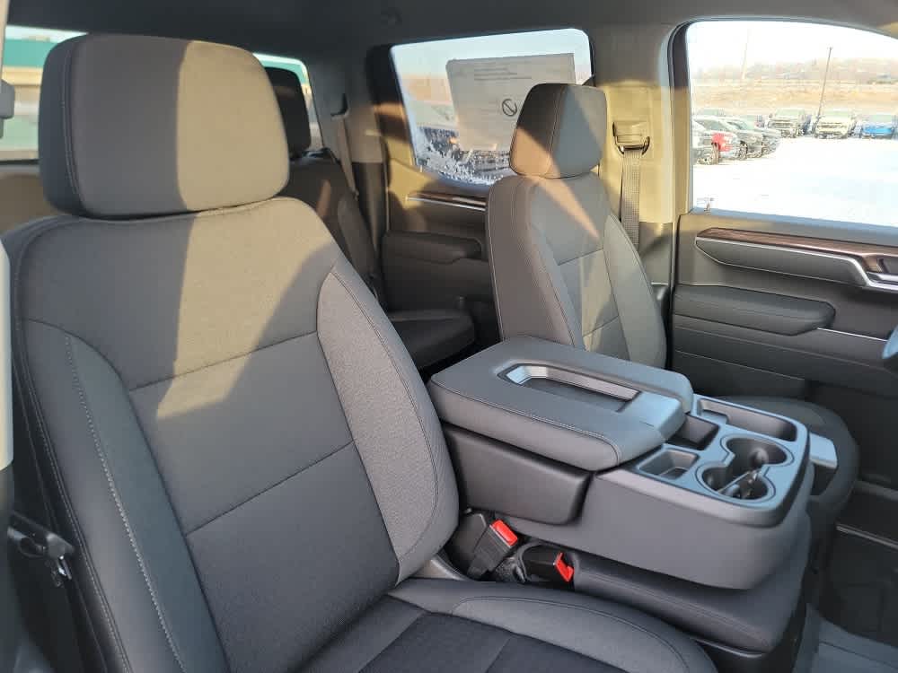 Thumbnail: 2026 Chevrolet Silverado 1500 - 18