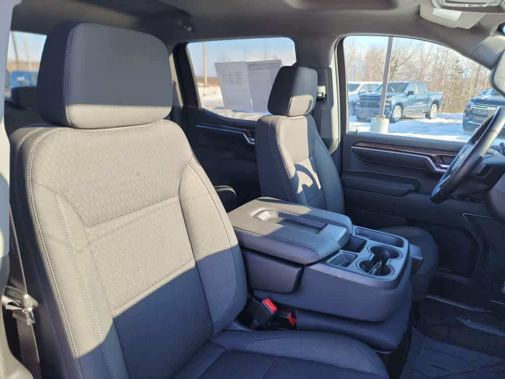 Thumbnail: 2023 Chevrolet Silverado 1500 - 18