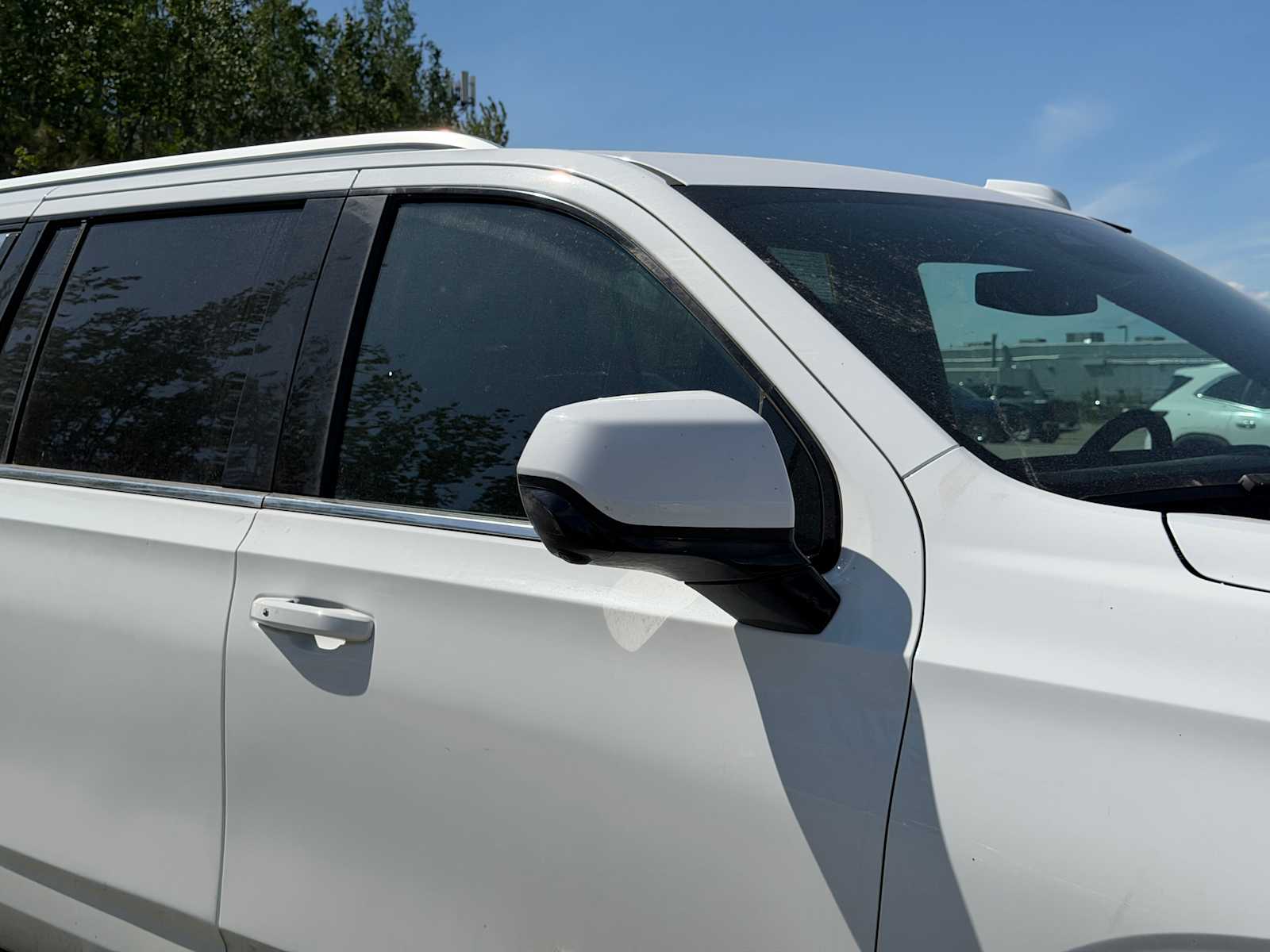 Thumbnail: 2025 Chevrolet Suburban - 20