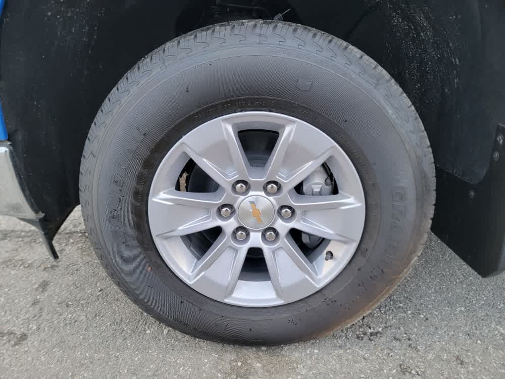 Thumbnail: 2026 Chevrolet Silverado 1500 - 9