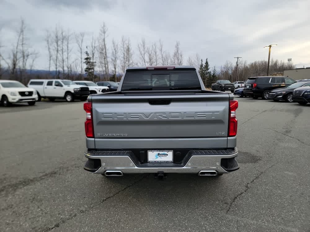 Thumbnail: 2026 Chevrolet Silverado 1500 - 4