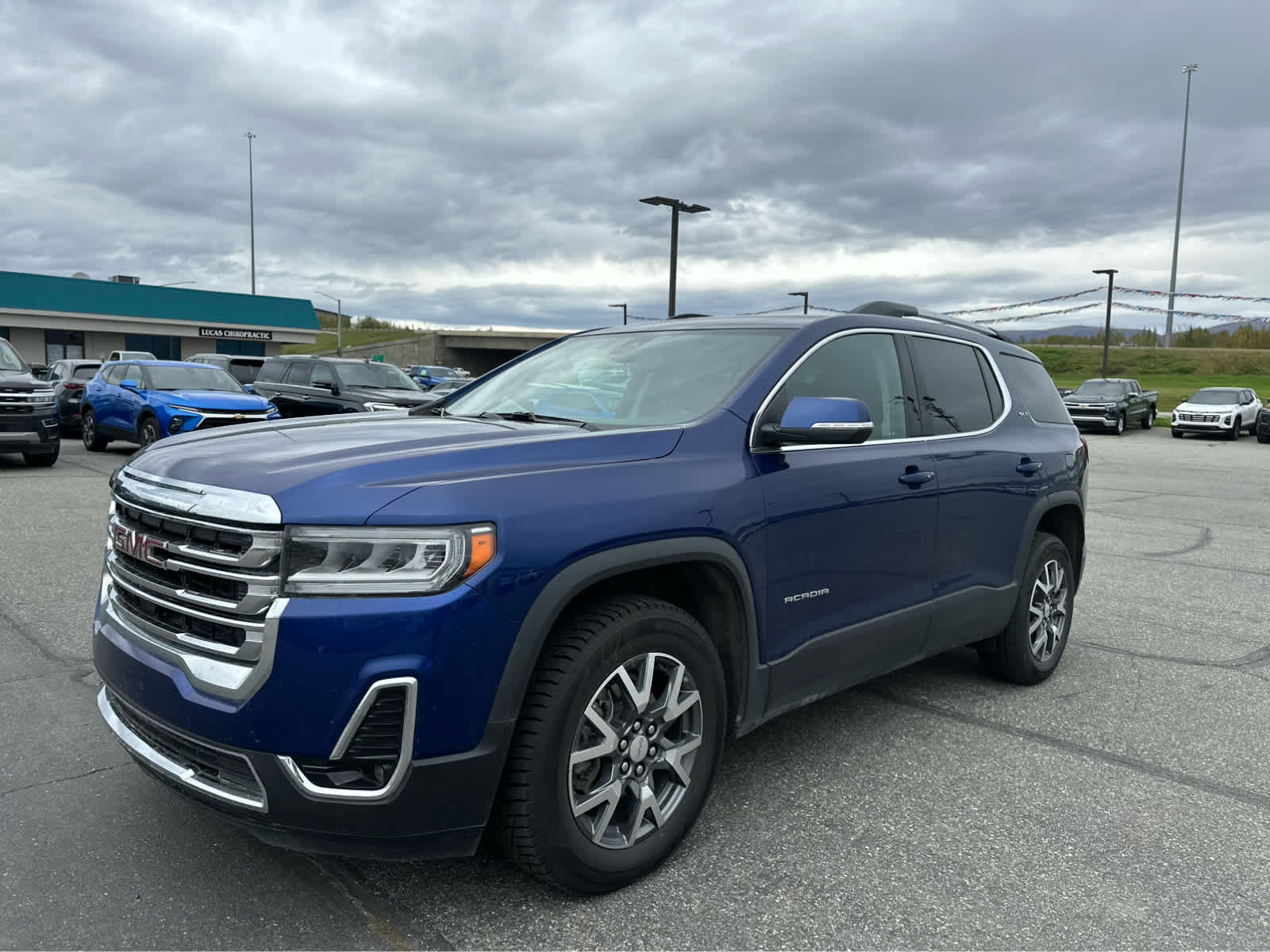 Thumbnail: 2023 GMC Acadia - 1