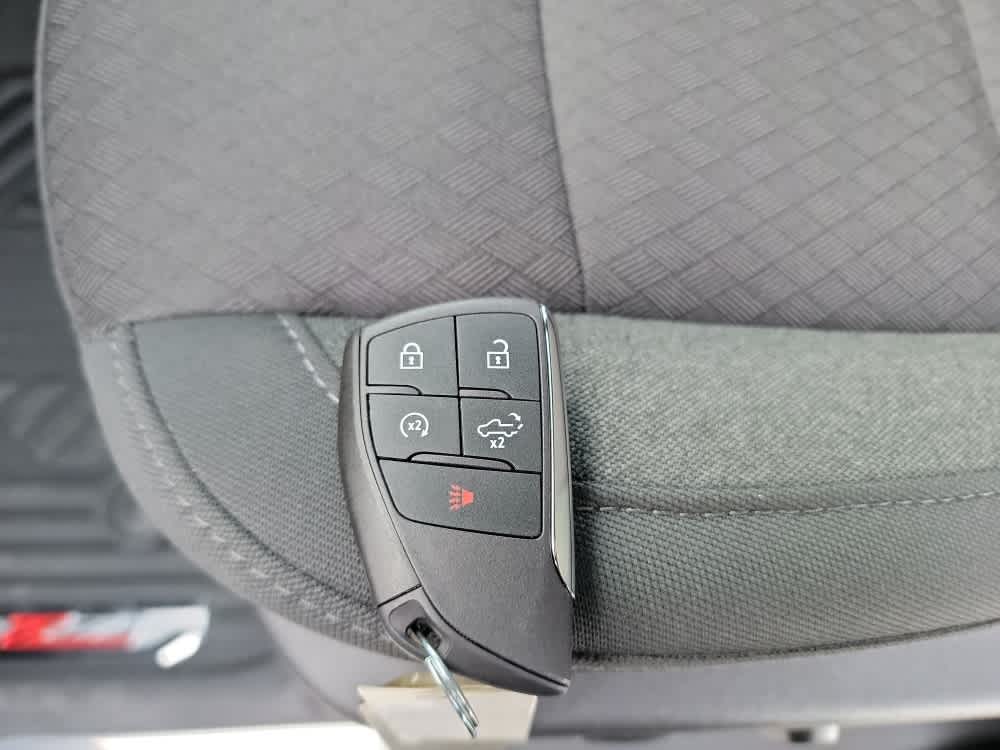 Thumbnail: 2026 Chevrolet Silverado 2500 - 22