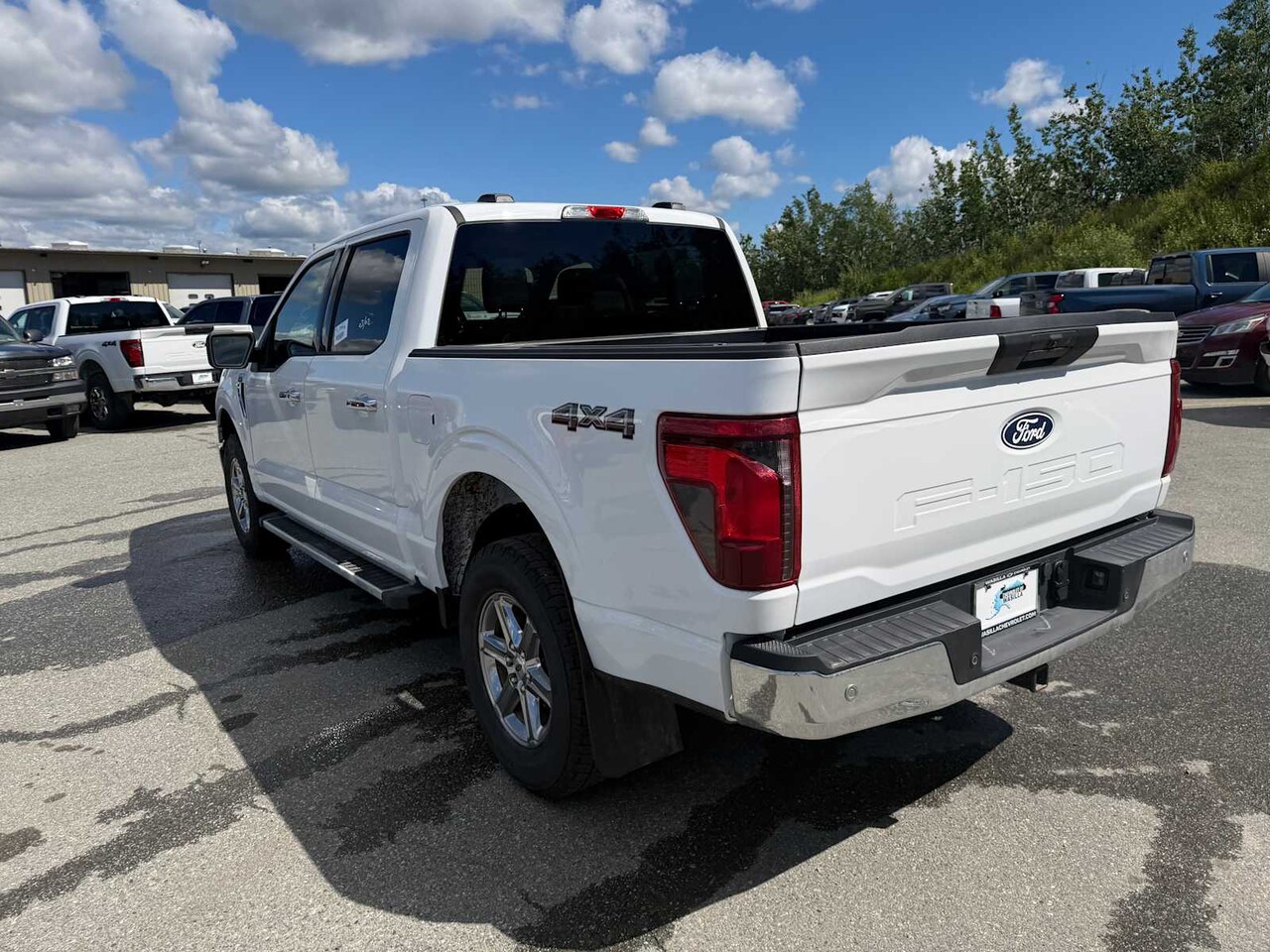 2025 Ford F-150 XLT - Image 9