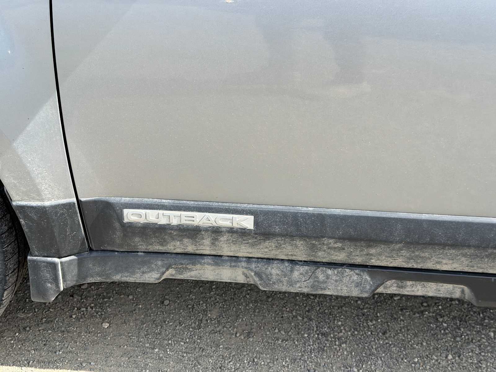 Thumbnail: 2011 Subaru Outback - 12