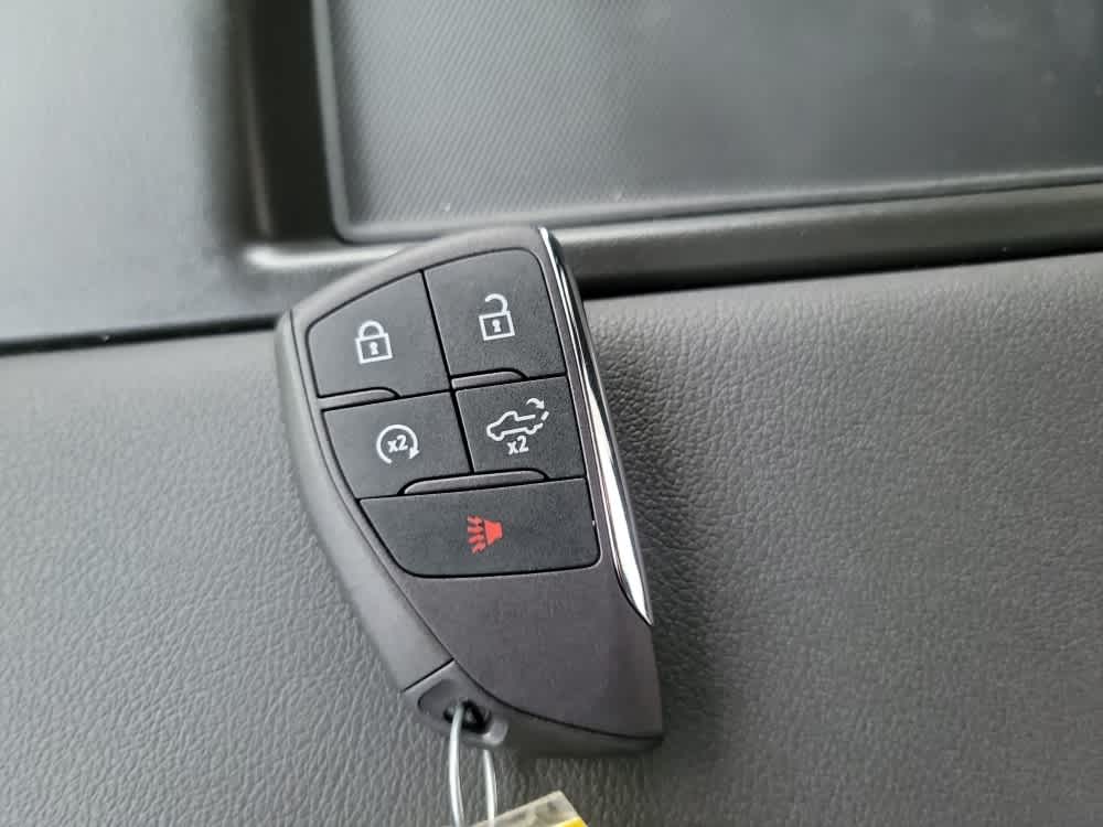 Thumbnail: 2026 Chevrolet Silverado 2500 - 22