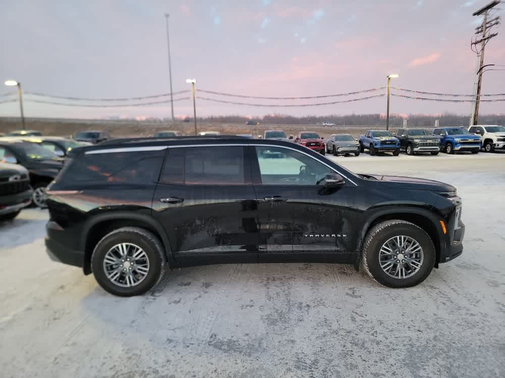 Thumbnail: 2026 Chevrolet Traverse - 6