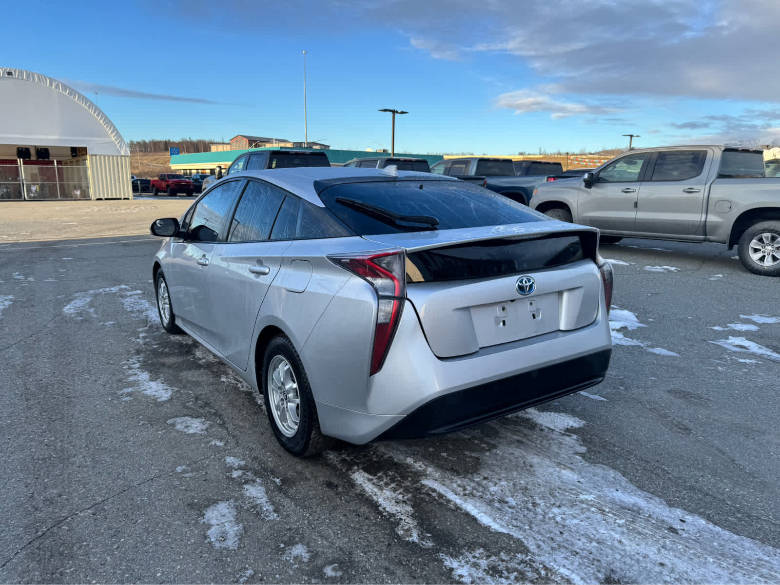 2016 Toyota Prius Two photo 3