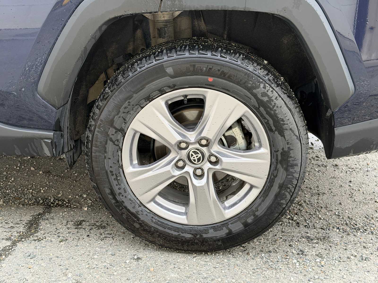 Thumbnail: 2025 Toyota RAV4 - 23