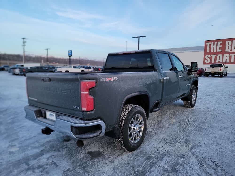 Thumbnail: 2026 Chevrolet Silverado 2500 - 5