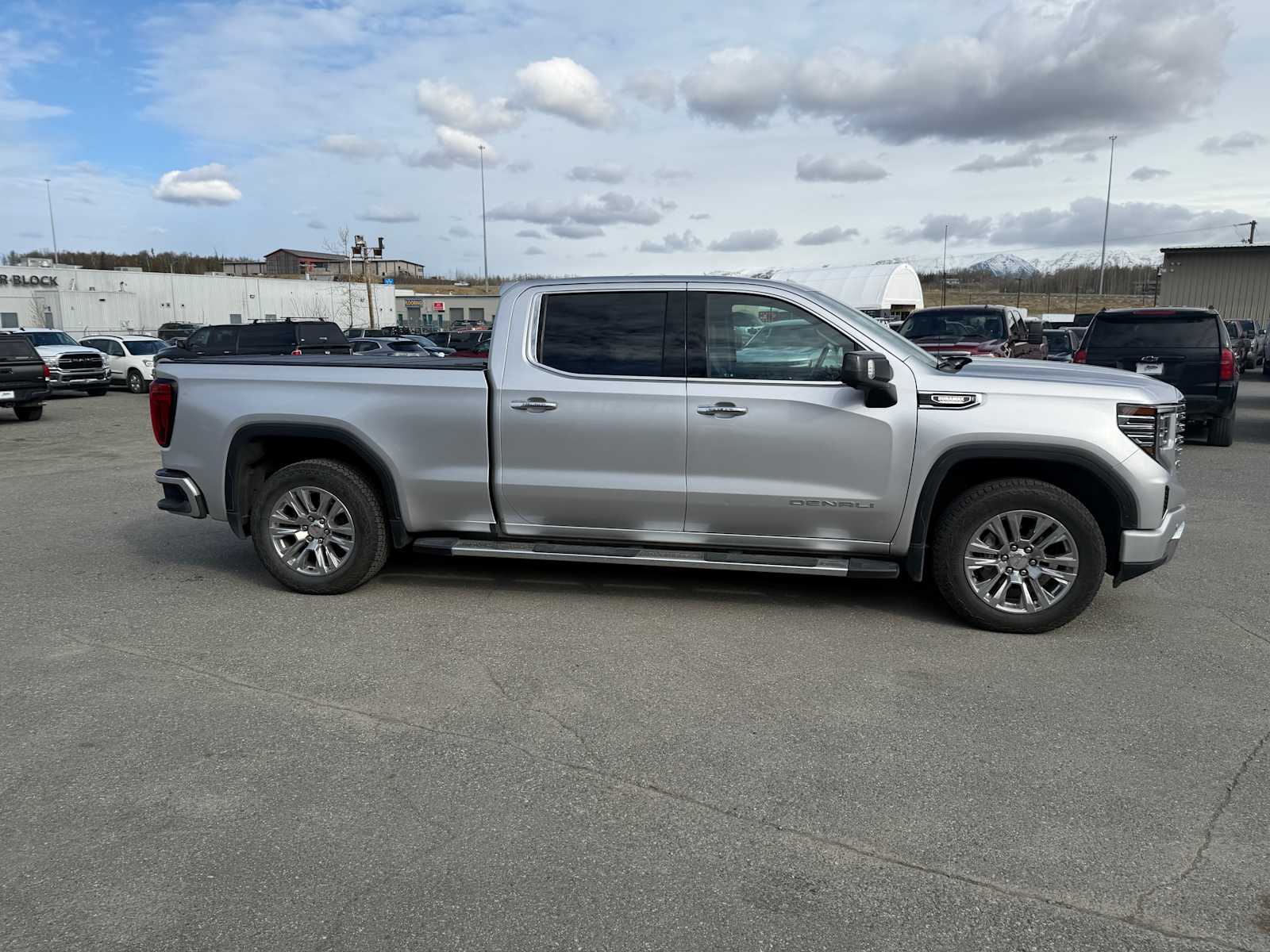 Thumbnail: 2022 GMC Sierra 1500 - 6