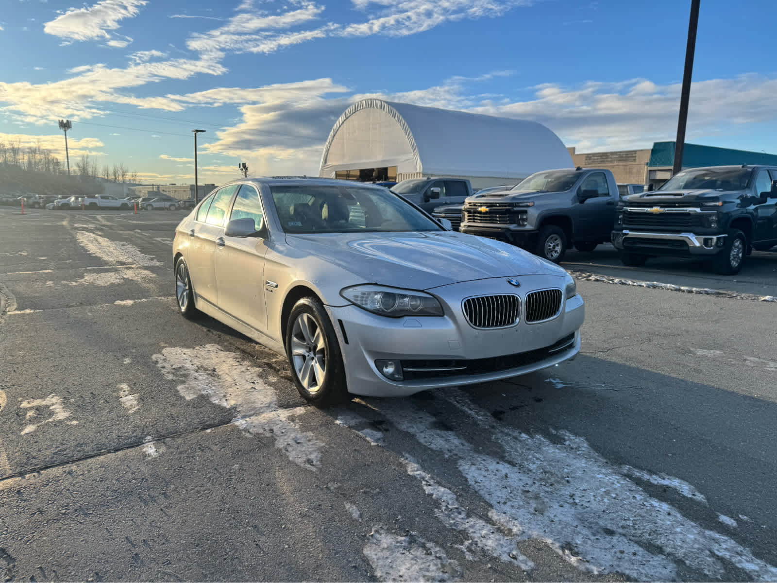 Thumbnail: 2012 BMW 5 Series - 7