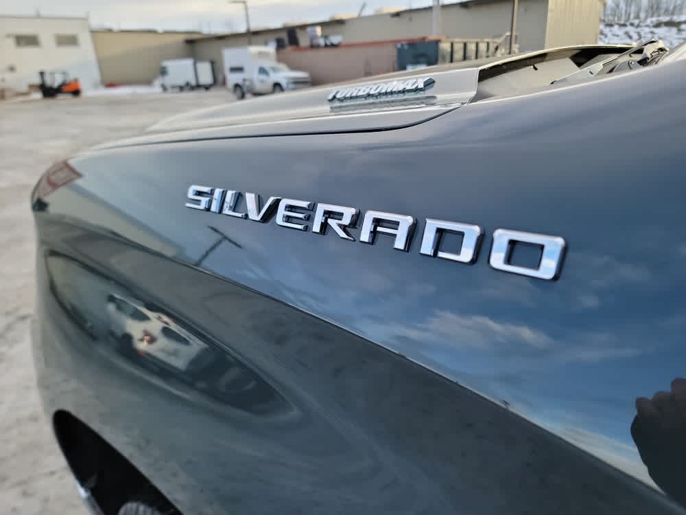 Thumbnail: 2026 Chevrolet Silverado 1500 - 23