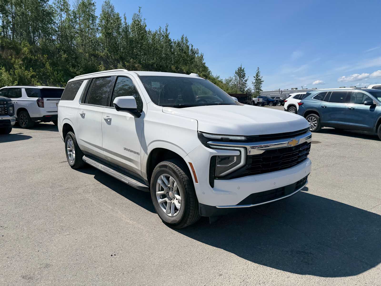Thumbnail: 2025 Chevrolet Suburban - 6