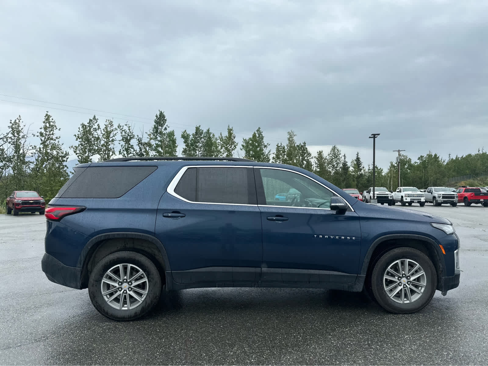 Thumbnail: 2023 Chevrolet Traverse - 8