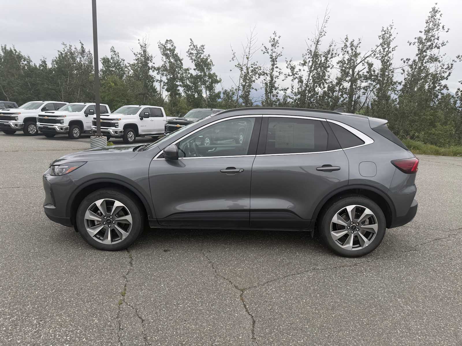 2025 Ford Escape Platinum - Photo 8