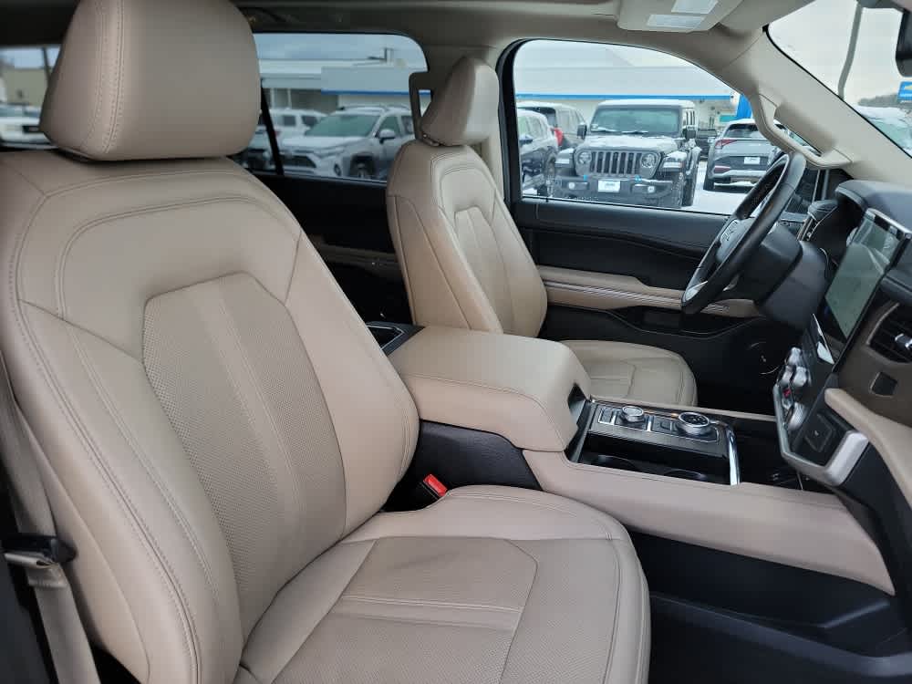 Thumbnail: 2024 Ford Expedition - 19