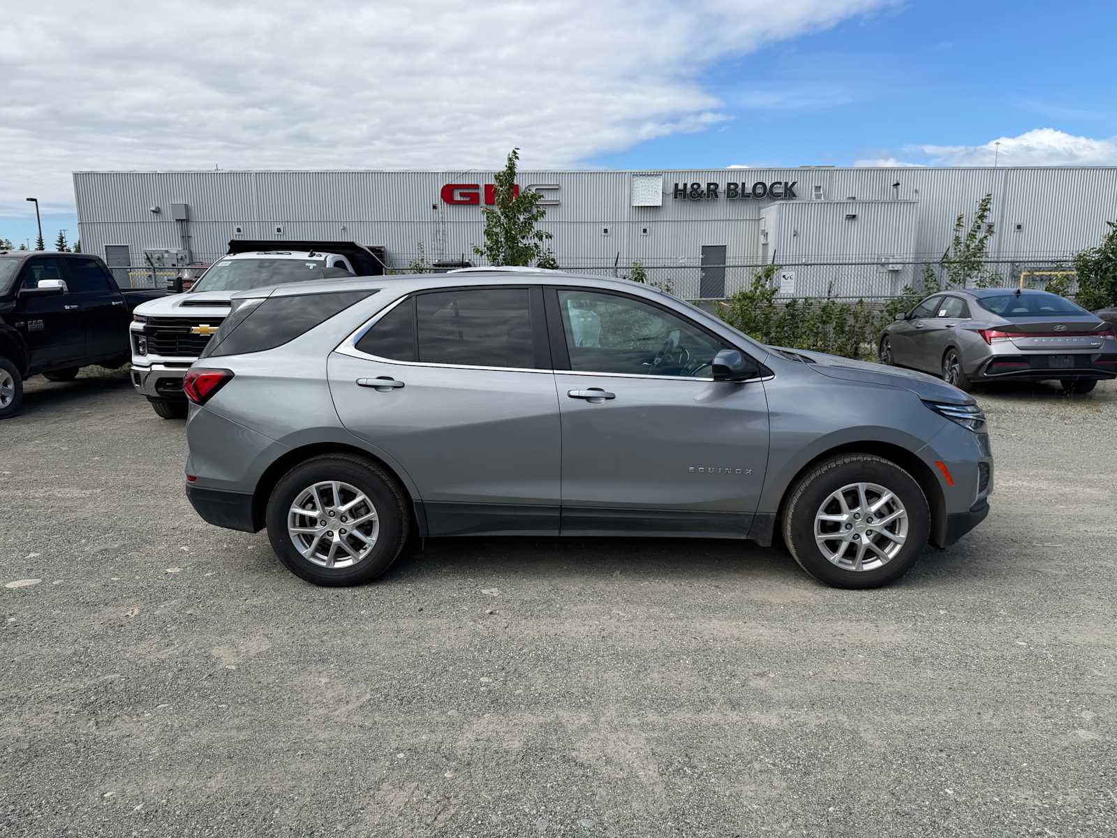 2024 Chevrolet Equinox LT - Photo 6