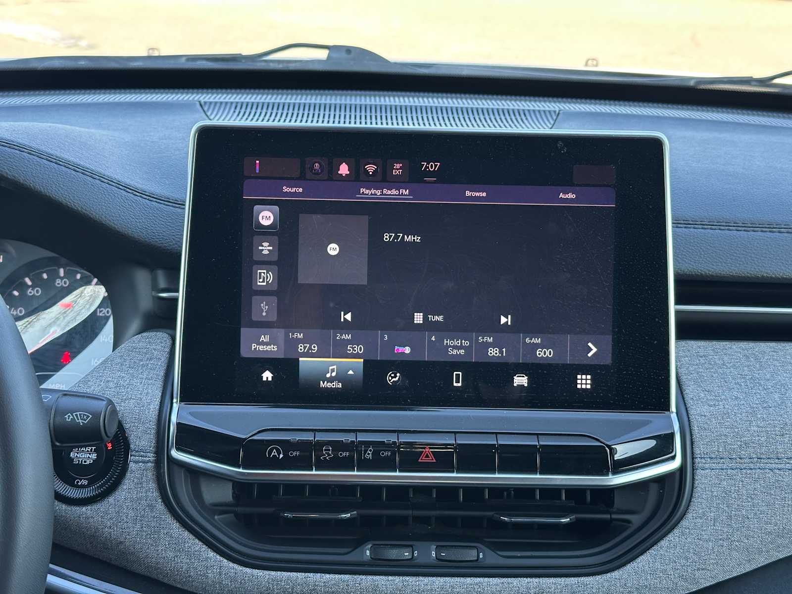 Thumbnail: 2024 Jeep Compass - 18