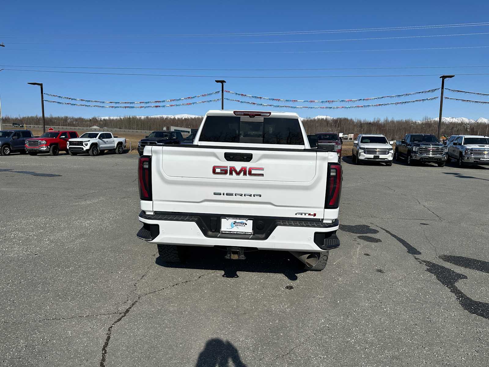 Thumbnail: 2025 GMC Sierra 2500 - 16