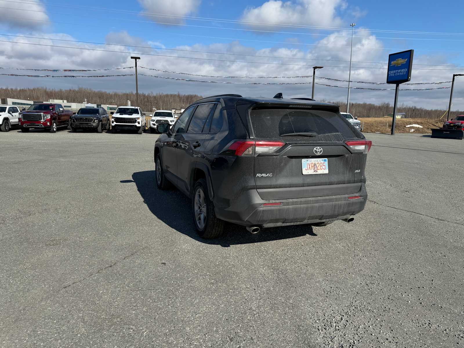 Thumbnail: 2023 Toyota RAV4 - 8