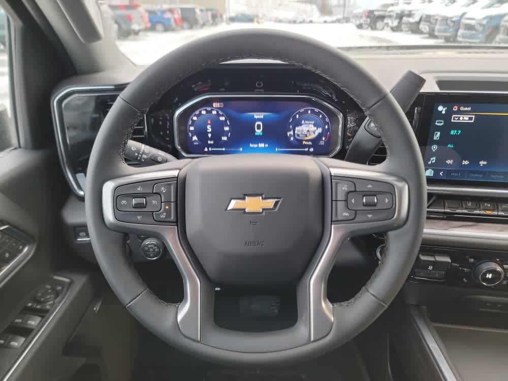 Thumbnail: 2026 Chevrolet Silverado 2500 - 13