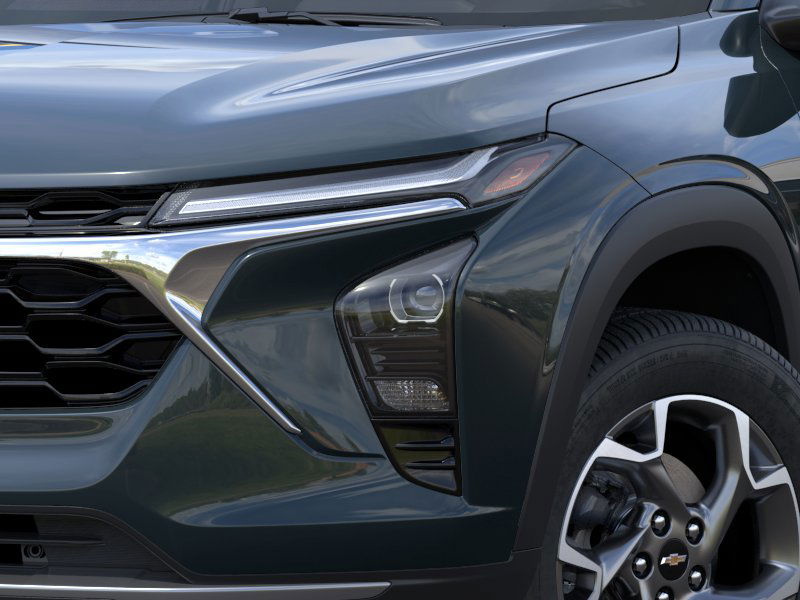 Thumbnail: 2025 Chevrolet Trax - 10