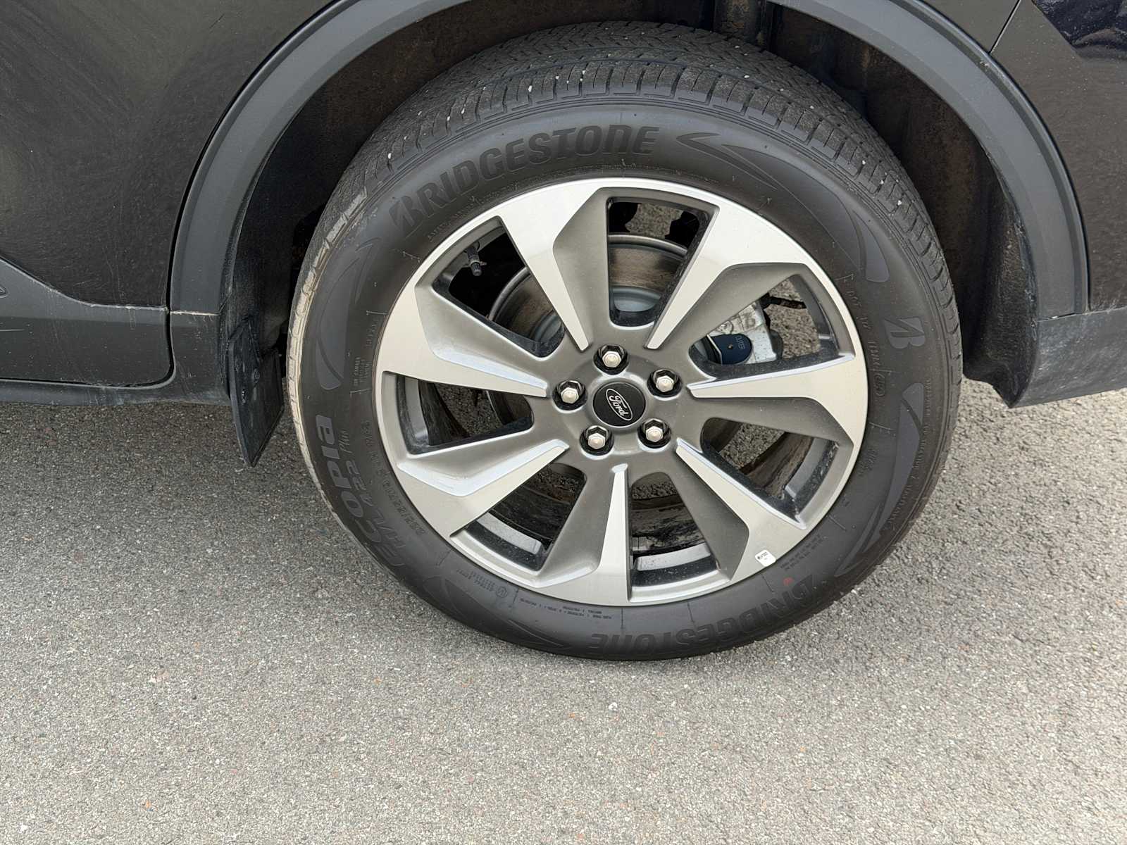 2025 Ford Escape Platinum - Photo 17