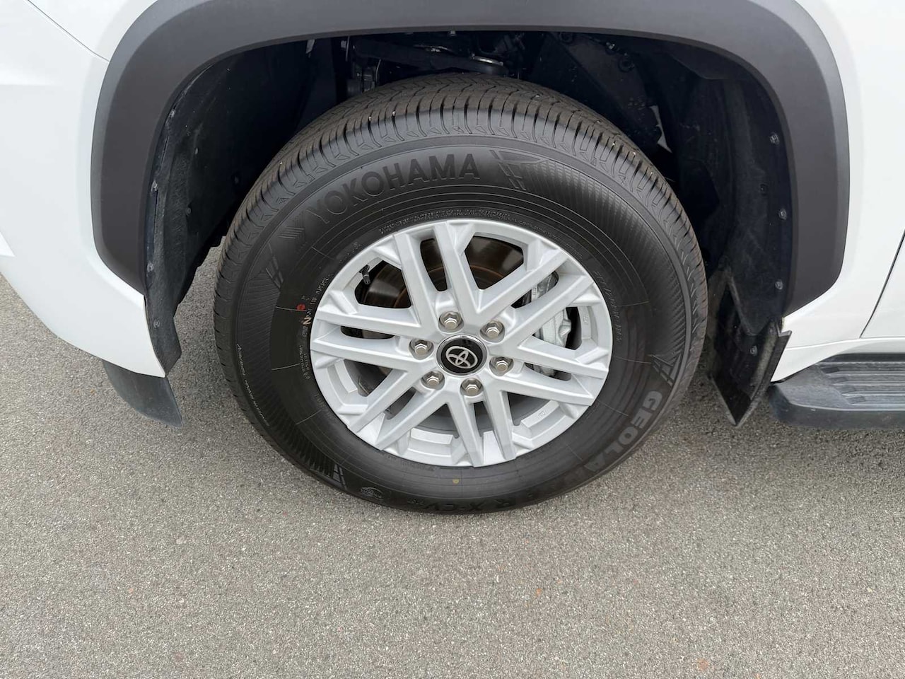2026 Toyota Sequoia SR5 - Image 8