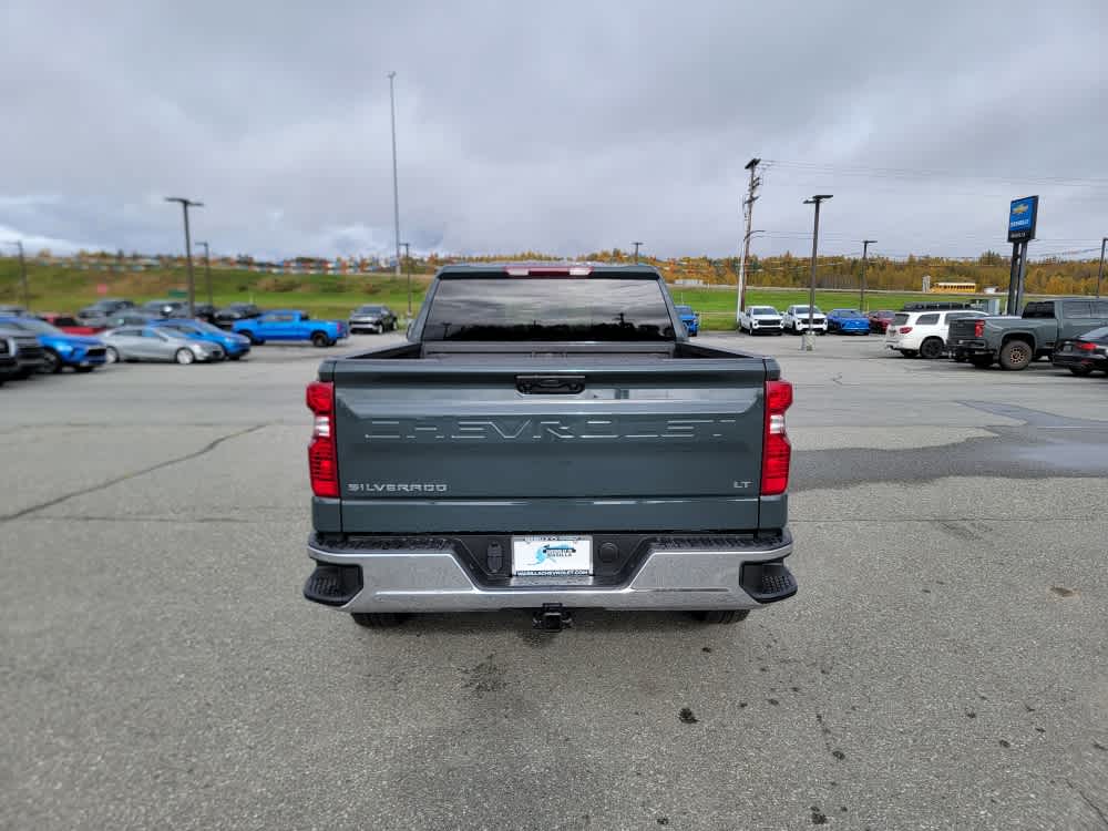 Thumbnail: 2026 Chevrolet Silverado 1500 - 4