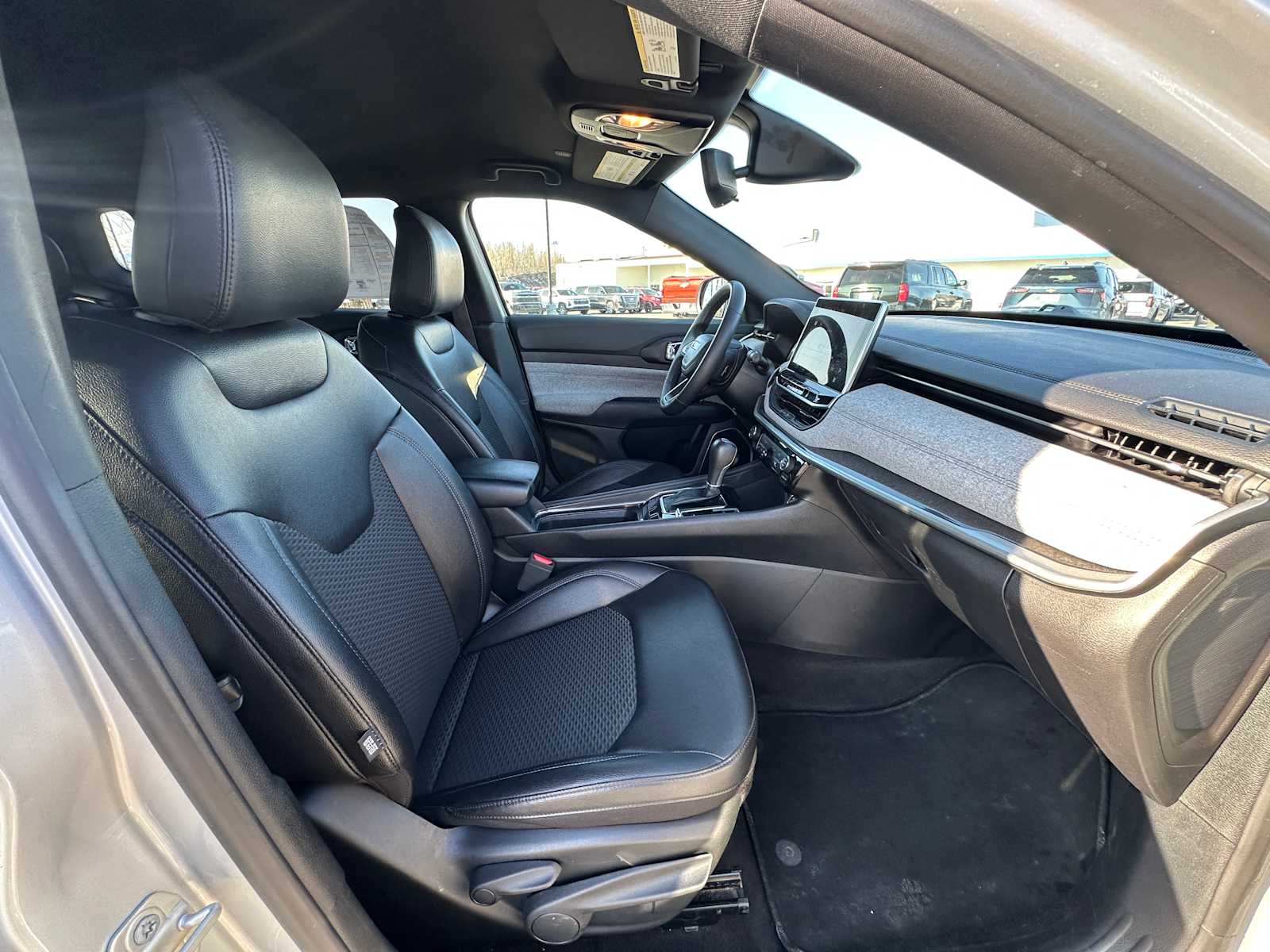 Thumbnail: 2024 Jeep Compass - 23