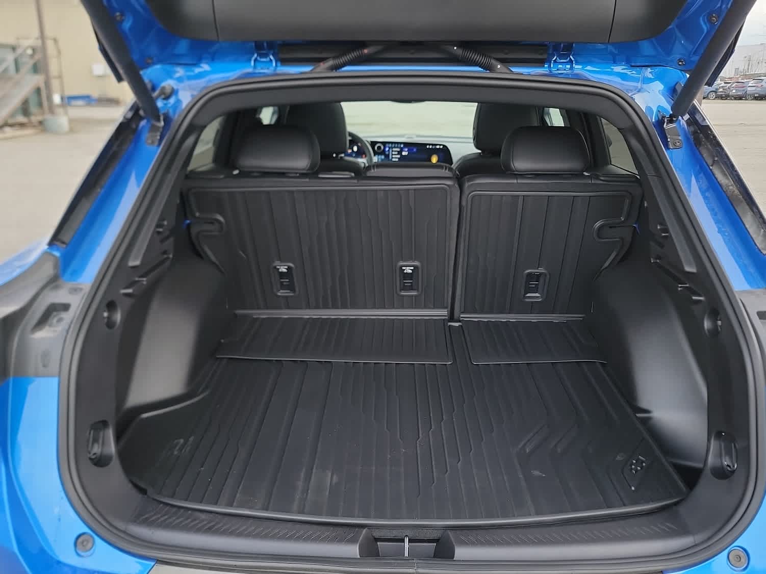 Thumbnail: 2025 Chevrolet Equinox - 21