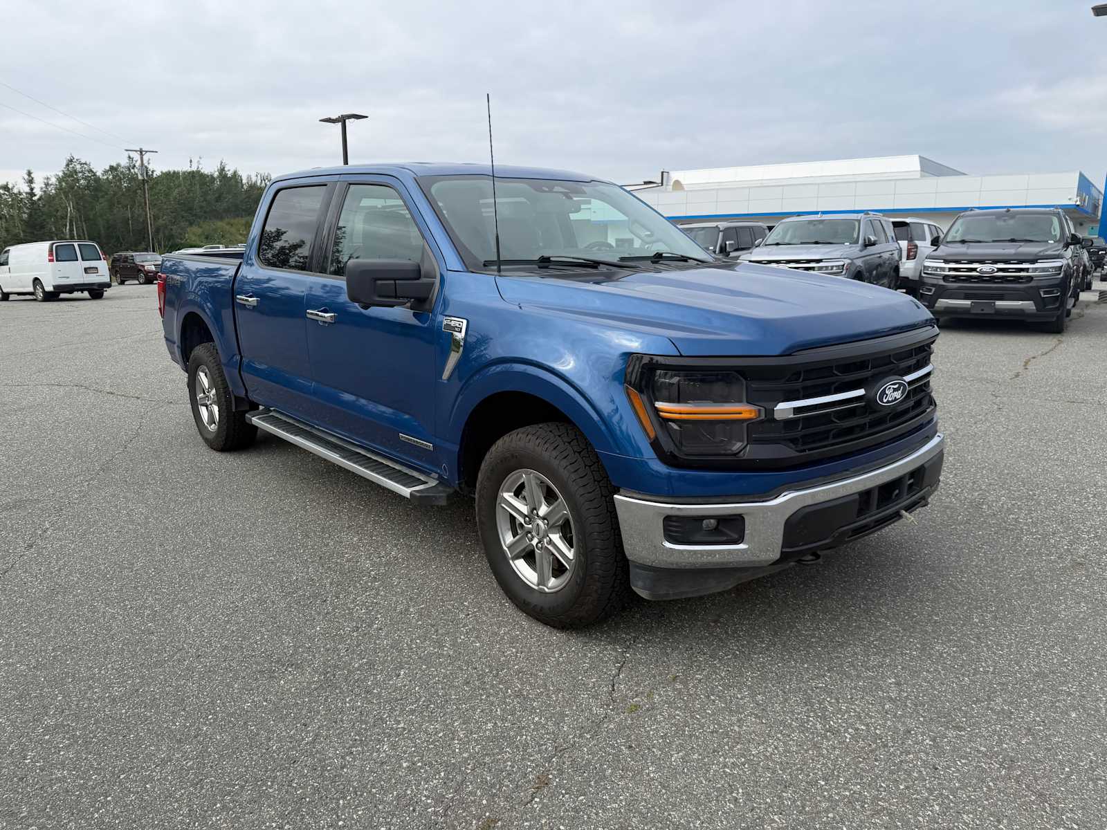 2024 Ford F-150 XLT - Photo 11