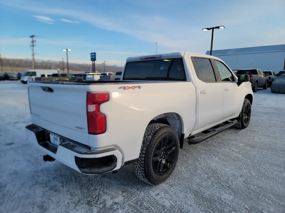 Thumbnail: 2026 Chevrolet Silverado 1500 - 5