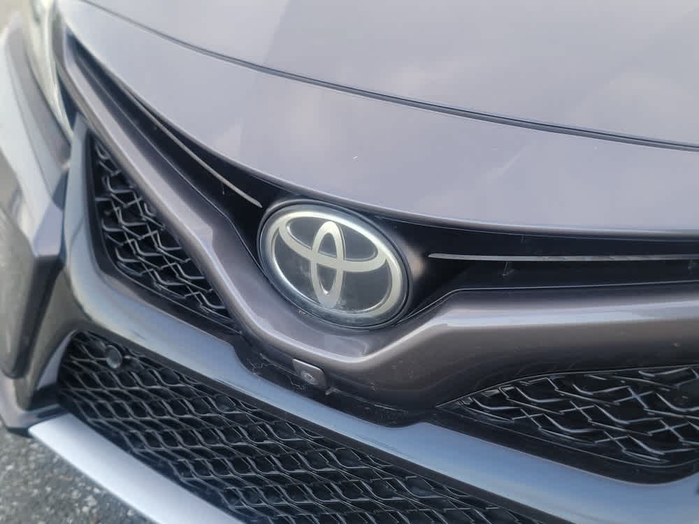 Thumbnail: 2019 Toyota Camry - 24