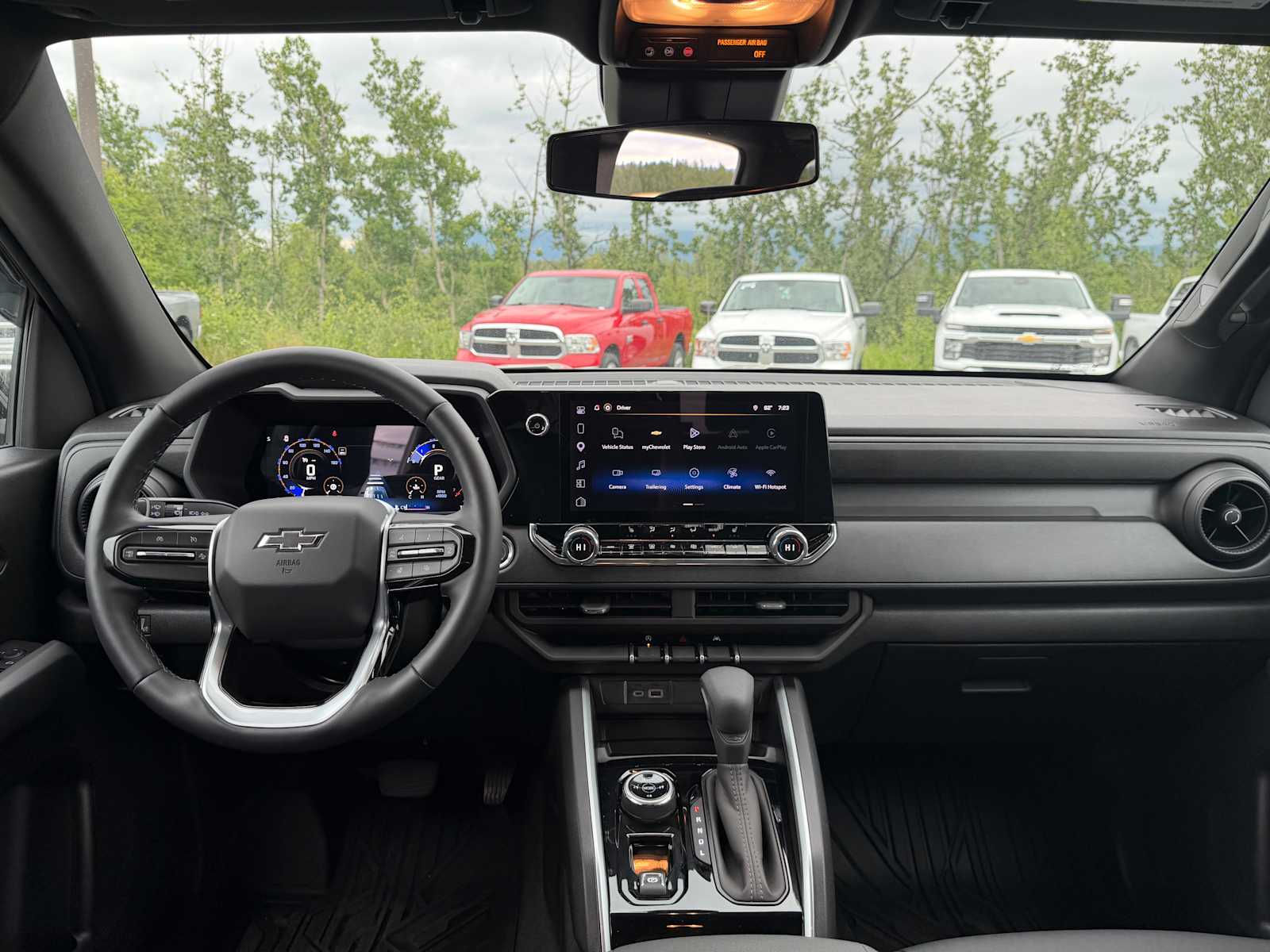 Thumbnail: 2026 Chevrolet Colorado - 21