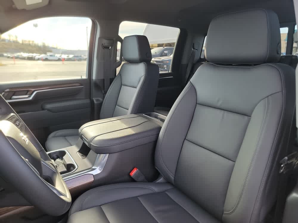 Thumbnail: 2026 Chevrolet Silverado 2500 - 12