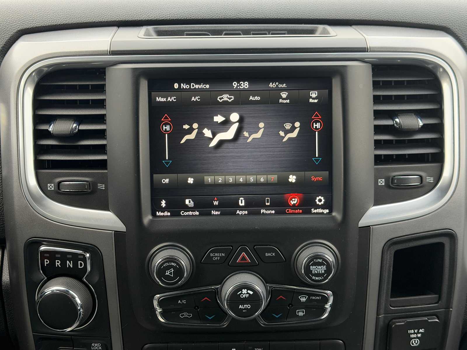 Thumbnail: 2022 RAM 1500 Classic - 18