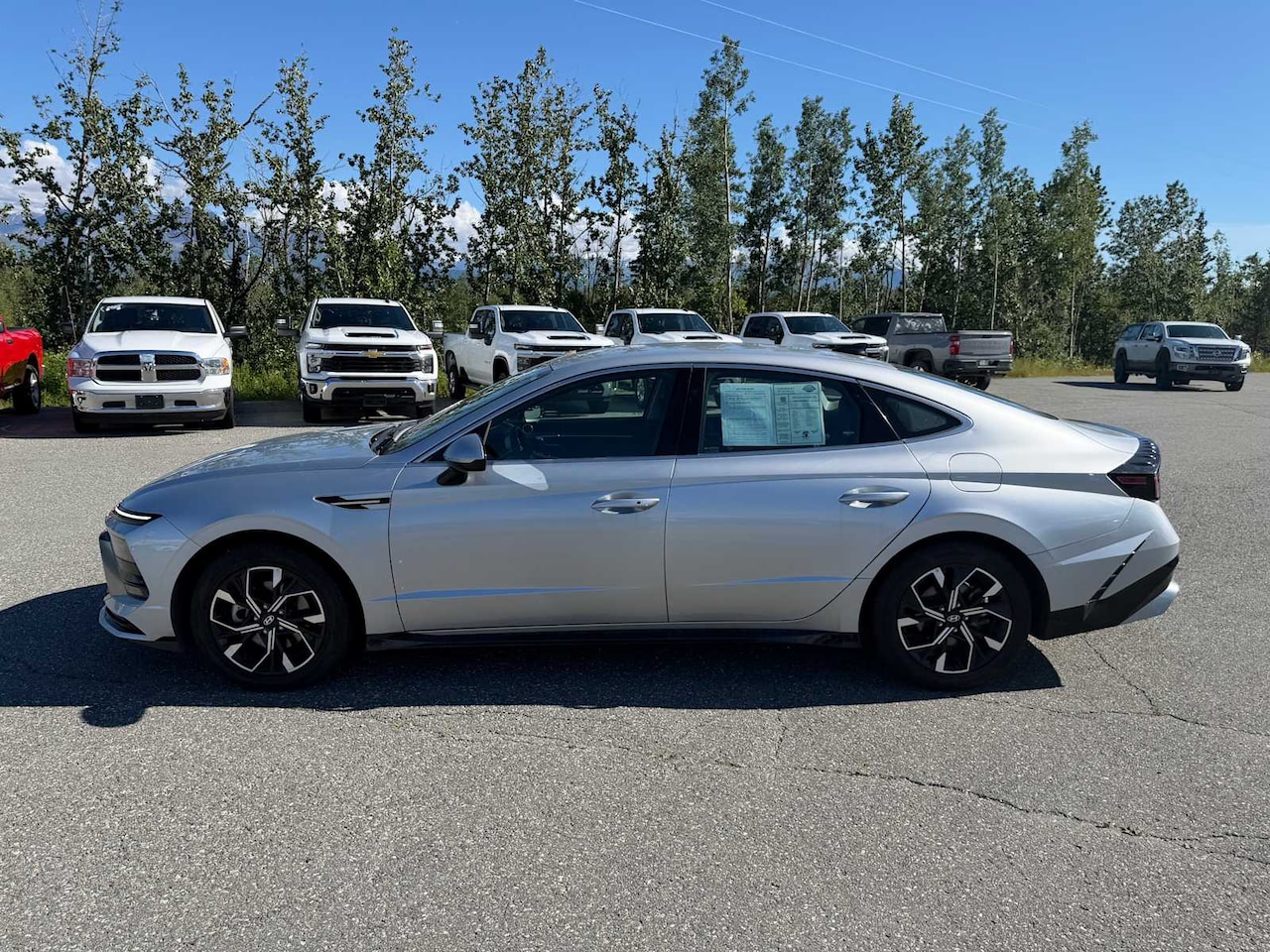 2025 Hyundai Sonata SEL - Image 8